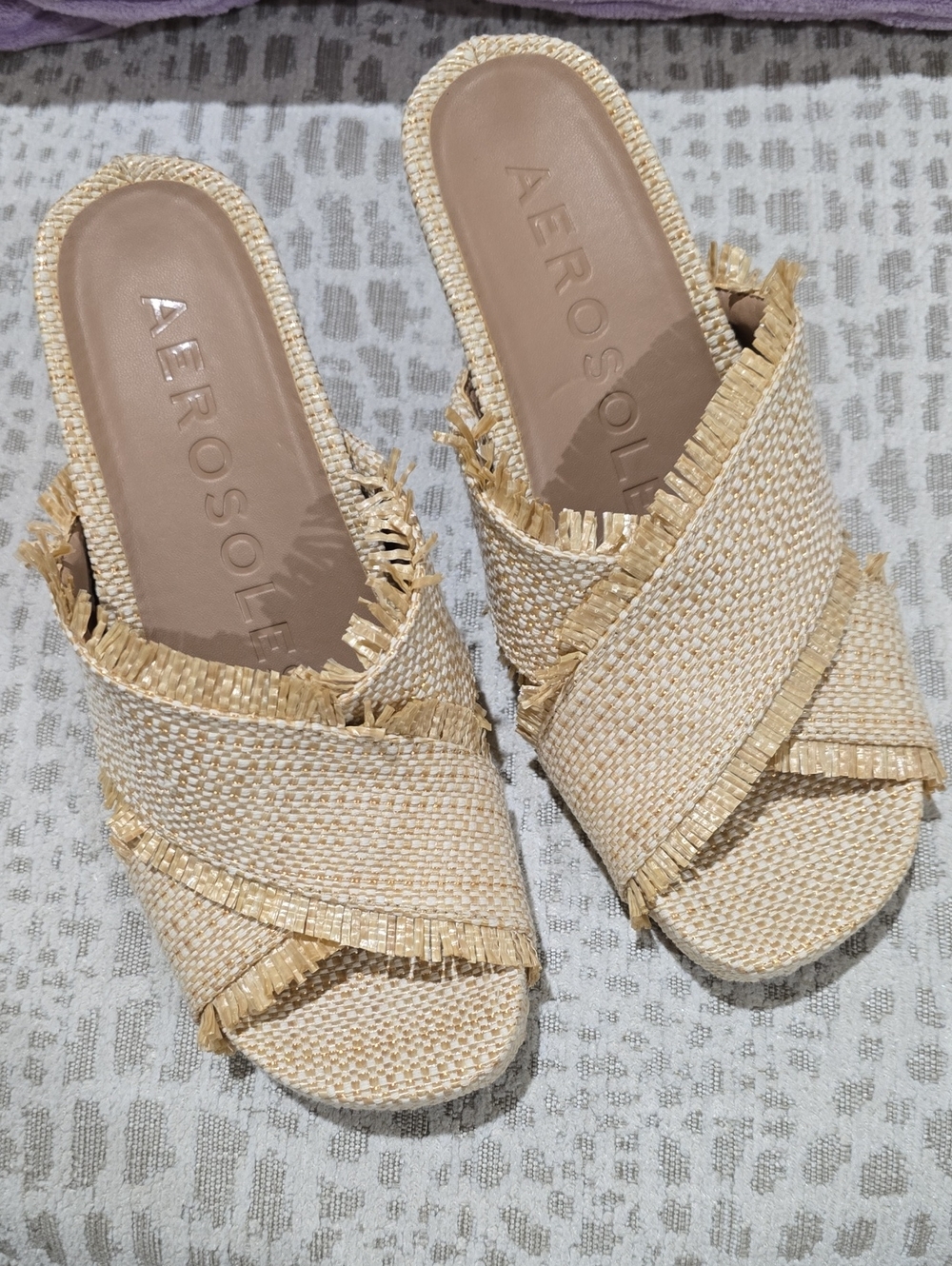 NEW-AEROSOLES Natural Raffia Crisscross Slide Mules Size 7